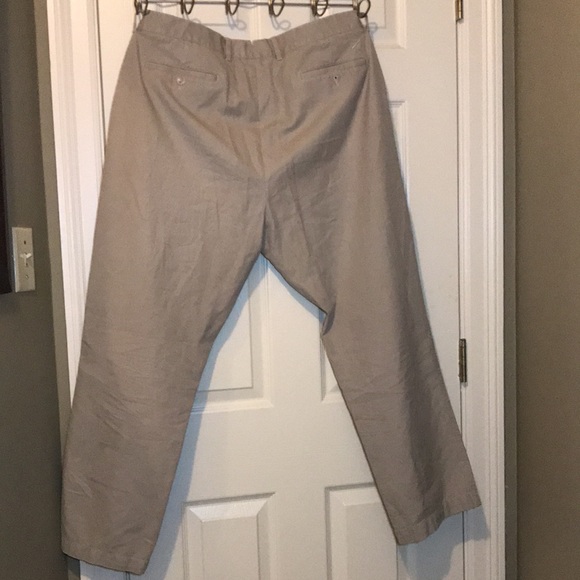 Men’s Cremieux Khakis - Picture 2 of 2